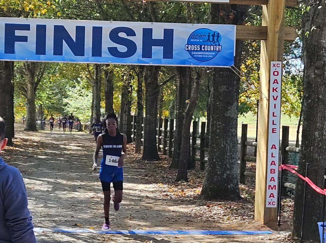 Bucs Fared Well at GCAC Championships; Renault Runs a Season-Best Time